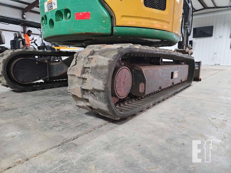 2018-deere-30g-image-17