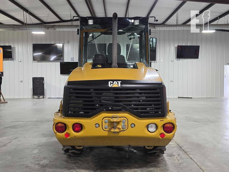 2018-caterpillar-906m-image-8