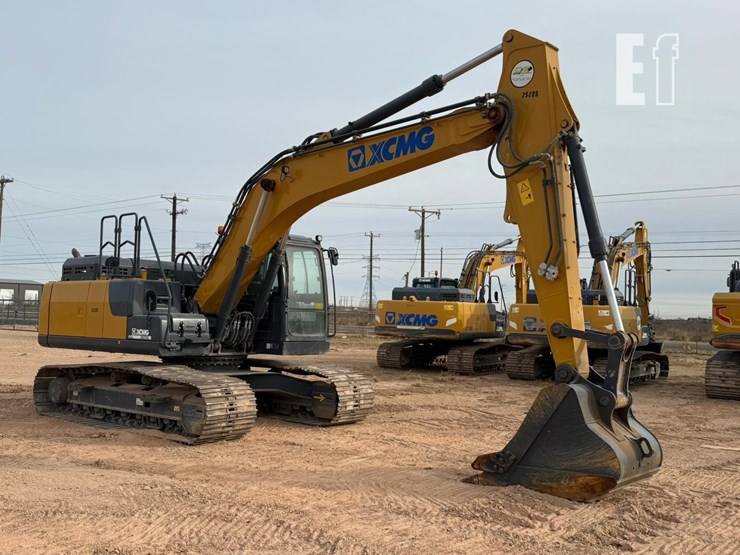 2022-xcmg-xe210u-image-2