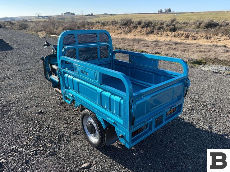 2025-ir-iret13-electric-tricycle-image-3