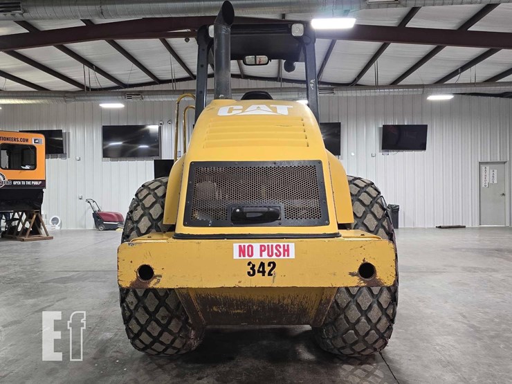 2003-caterpillar-cs-563e-image-8