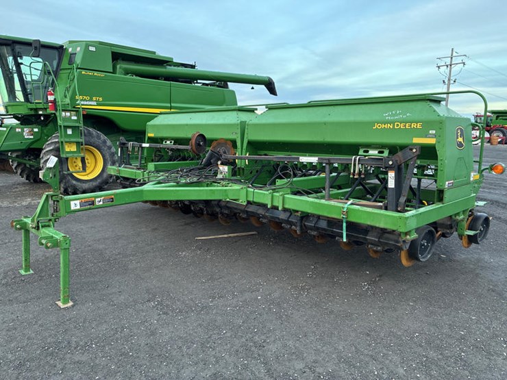 john-deere-1590-image-5
