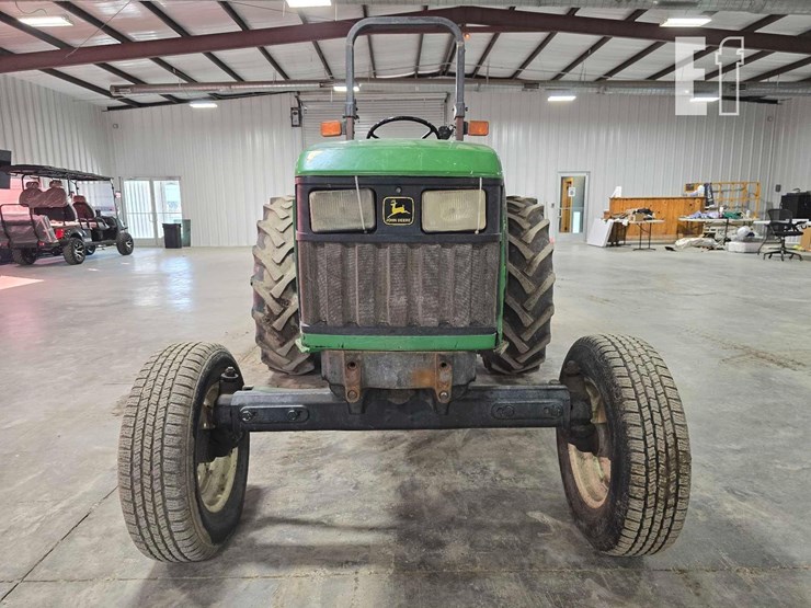 2000-john-deere-5210-image-7