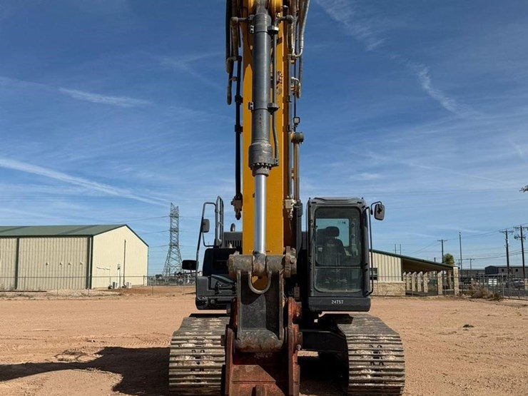 2022-xcmg-xe300u-image-7