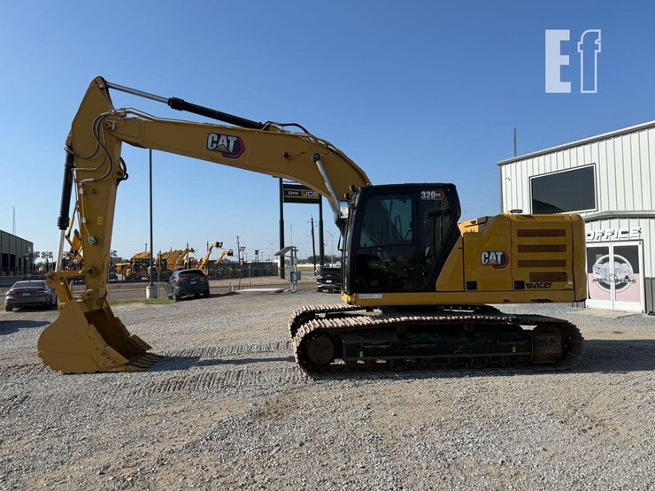 2023-caterpillar-320gc-image-6