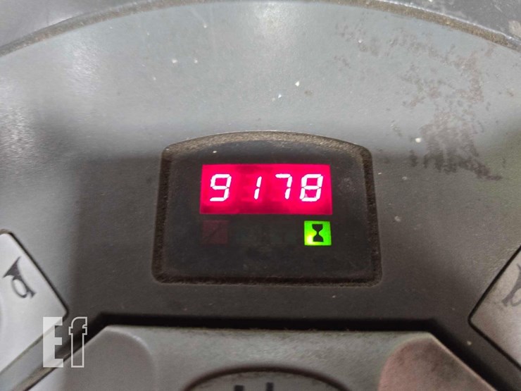 raymond-8400-image-12