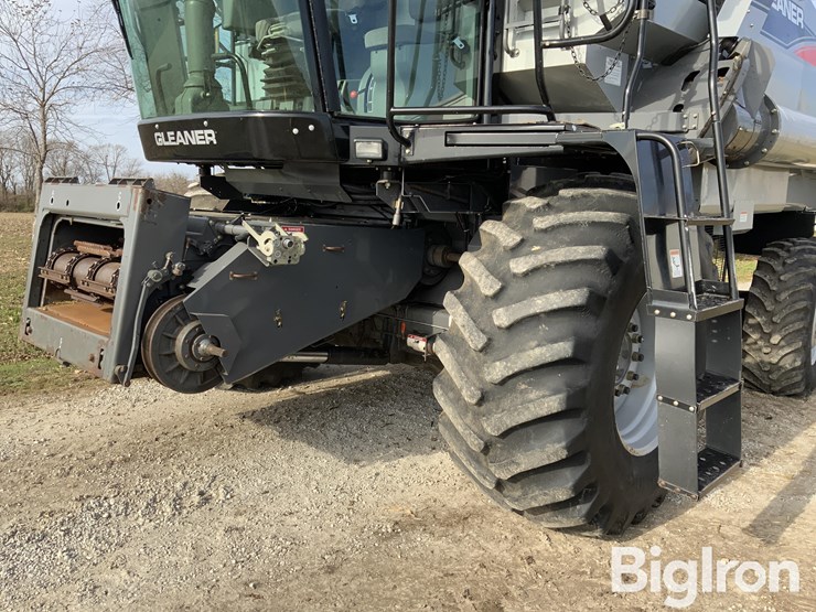 2007-gleaner-r65-image-9