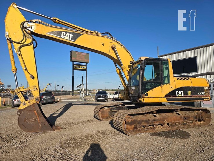 2005-caterpillar-322c-image-1