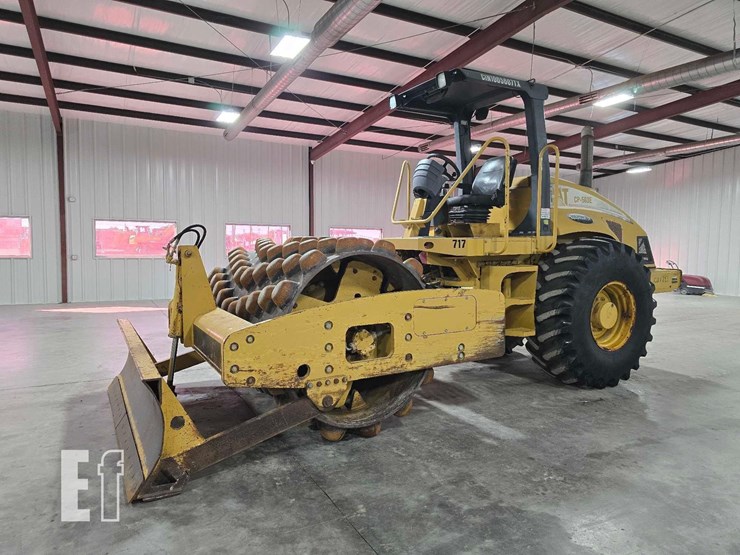 2005-caterpillar-cp-563e-image-1