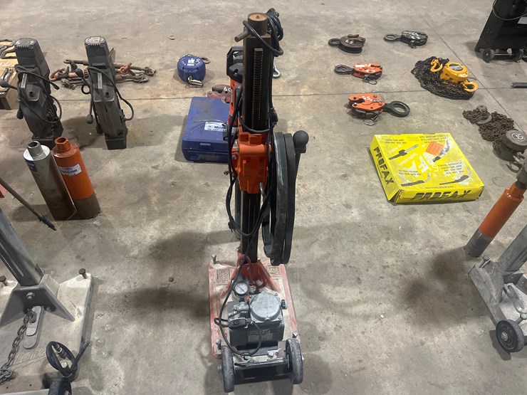 #62-•-diamond-porsucts-concrete-core-drill-with-suction-plate-image-5