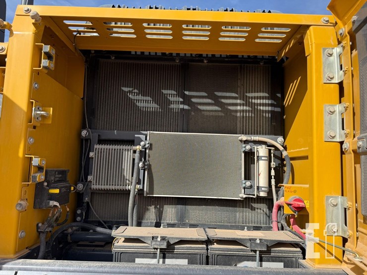 2023-xcmg-xe300u-image-28