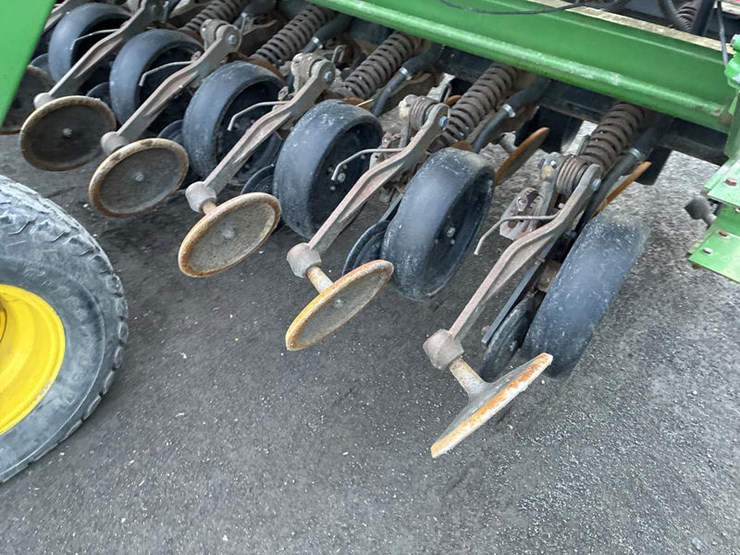 john-deere-1590-image-26