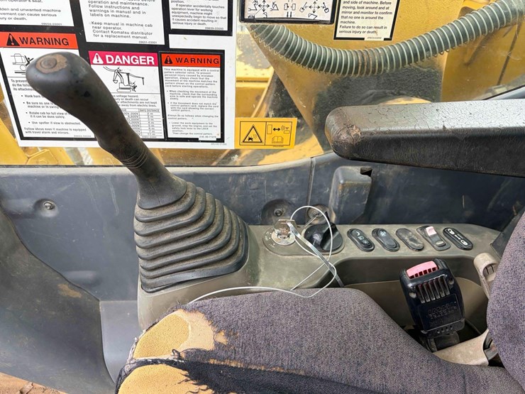 komatsu-pc290-lc-image-15