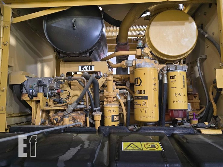 2007-caterpillar-140h-image-29