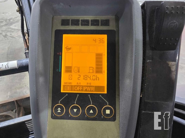 2018-deere-30g-image-22