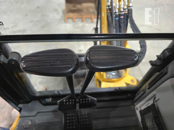 2021-caterpillar-303.5e2-cr-image-16