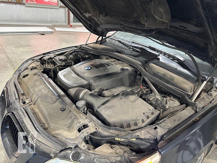 2008-bmw-550i-image-18