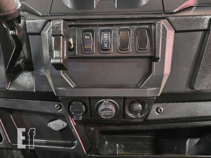 polaris-pro-xd-fs-diesel-crew-image-16