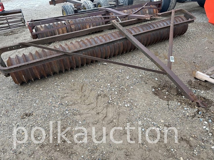 john-deere-12-image-1