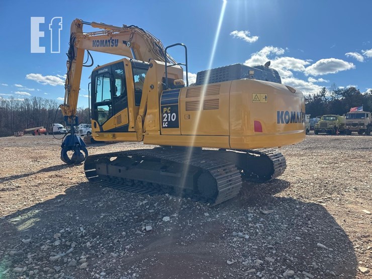 2021-komatsu-pc210-lc-11-image-9