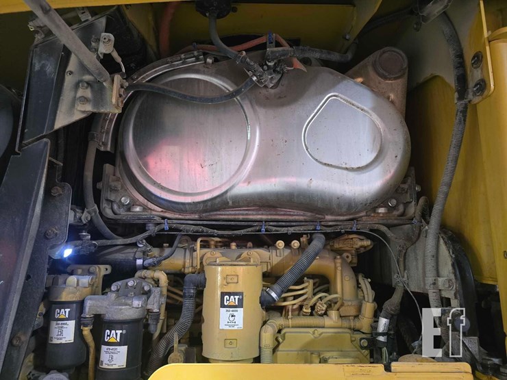 2018-caterpillar-930m-image-35