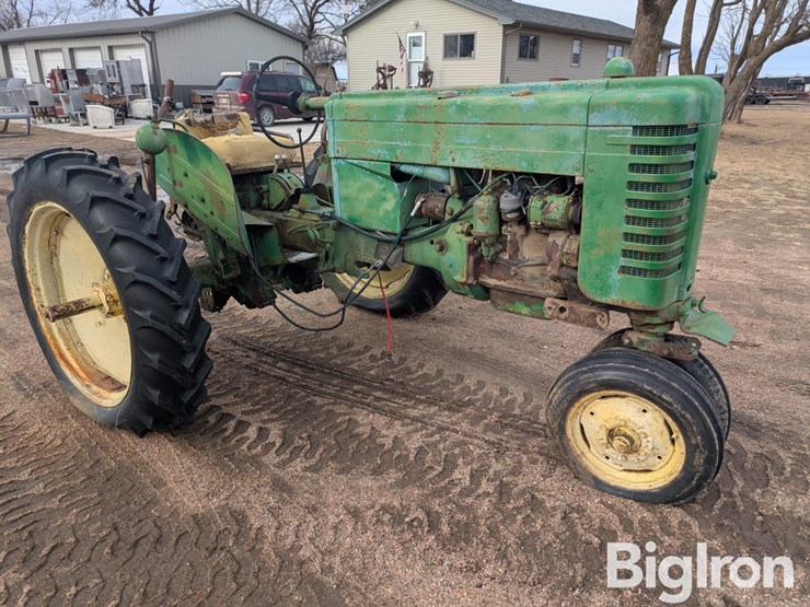 john-deere-mt-image-3