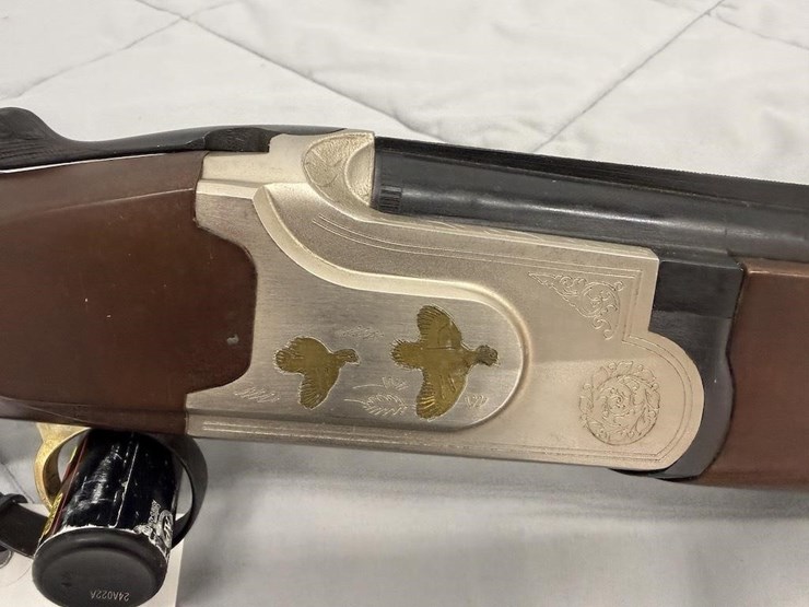 mossberg-silver-reserve-20-gauge-shotgun-image-4