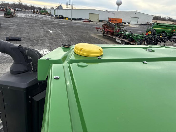 2024-john-deere-9r-590-image-70