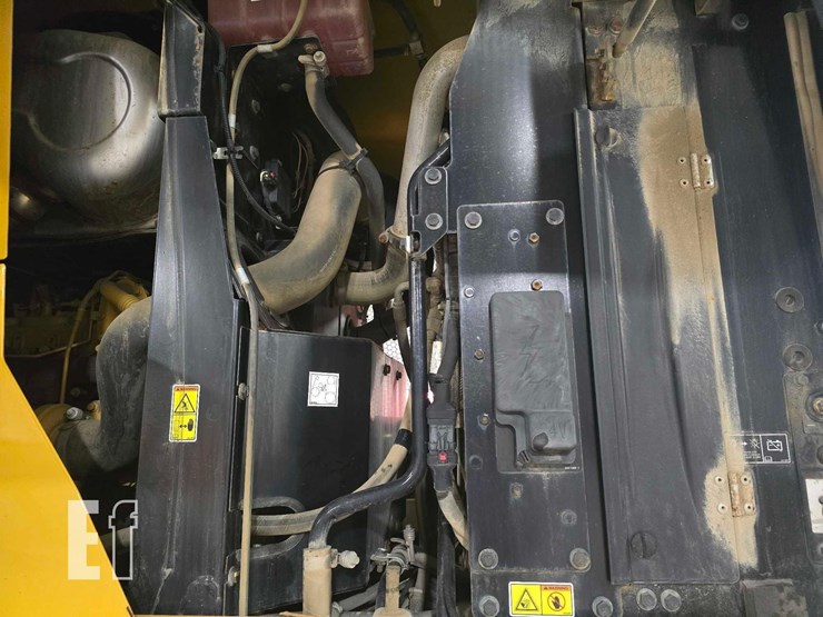 2018-caterpillar-930m-image-9