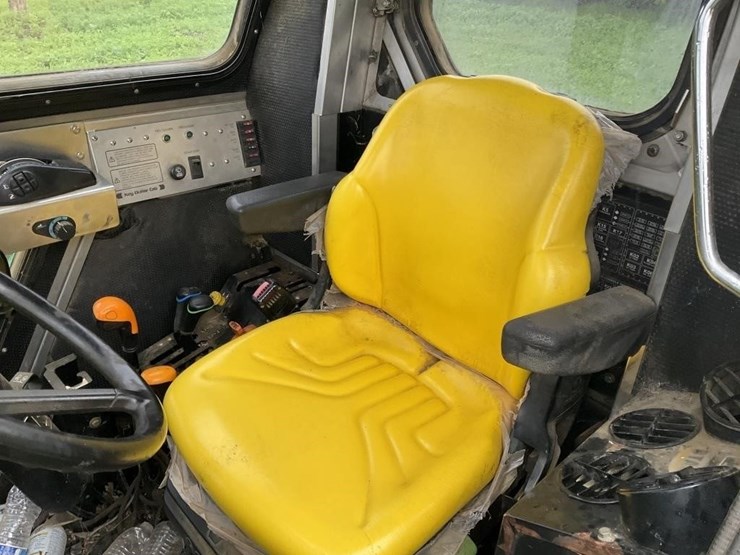 john-deere-5085m-image-24