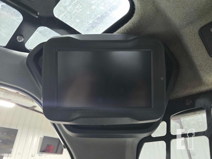 2023-bobcat-t62-image-23