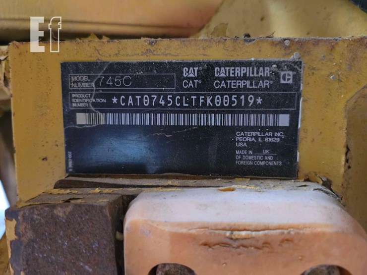 2015-caterpillar-745c-image-28