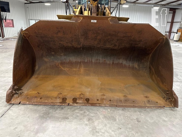 2013-caterpillar-966k-image-9