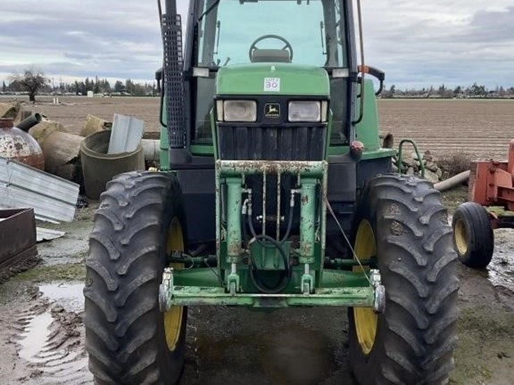 john-deere-7810-image-2