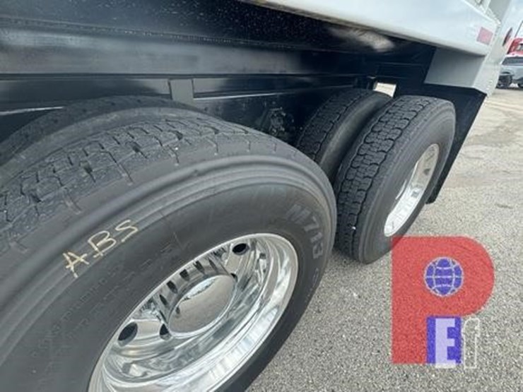 2019-kenworth-t680-image-6