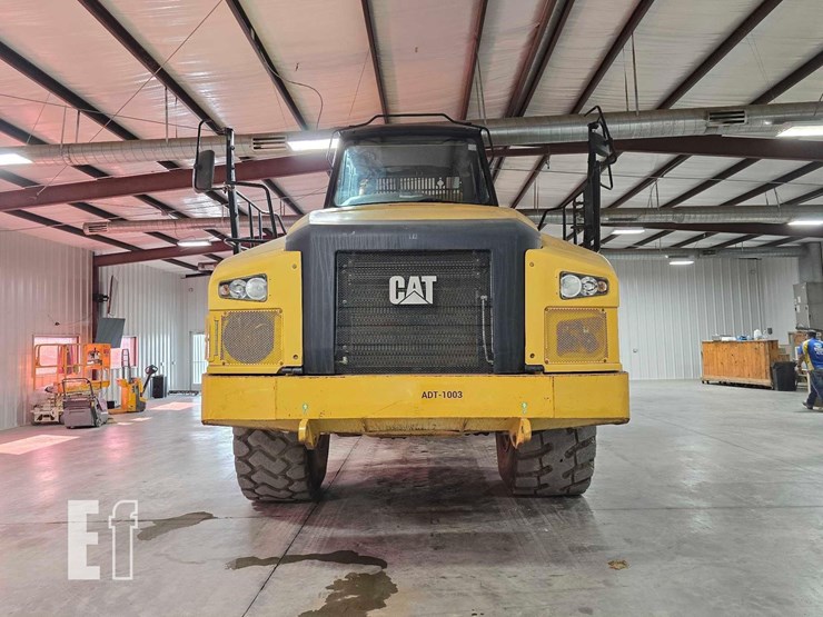 2015-caterpillar-745c-image-7