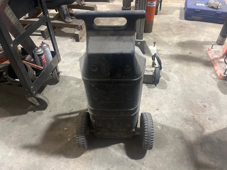 #65-•-oil-catch-dolly-with-hose-image-2