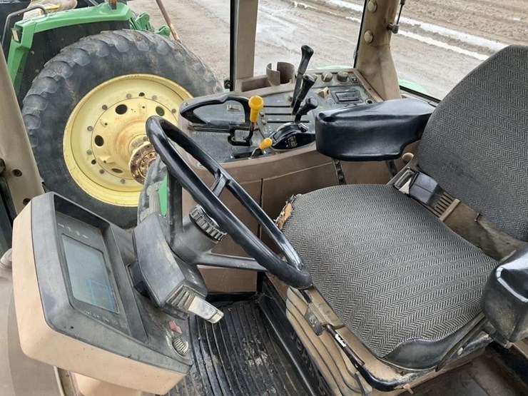john-deere-7810-image-20