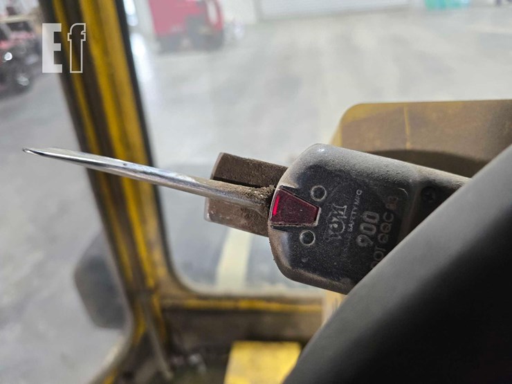 2013-superior-broom-dt80ct-image-19