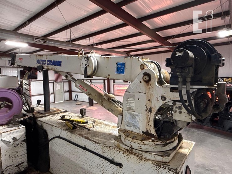 2015-kenworth-t370-image-12