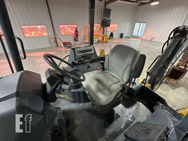 2020-deere-310l-ep-image-20