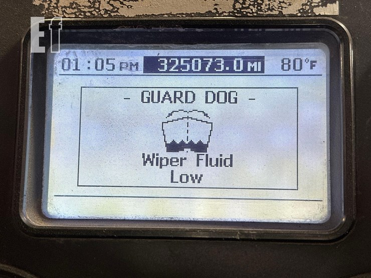 2012-mack-granite-gu713-image-24