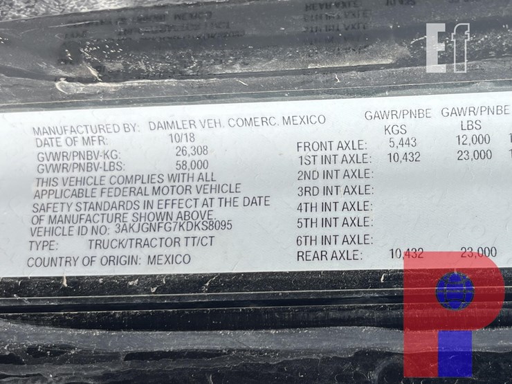 2019-freightliner-coronado-122-sd-image-13