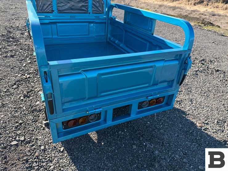 2025-ir-iret13-electric-tricycle-image-17