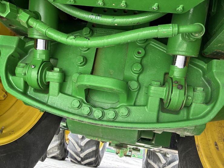 2024-john-deere-9r-590-image-46