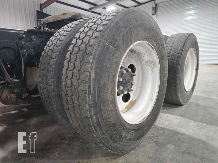 2017-international-transtar-8600-image-25