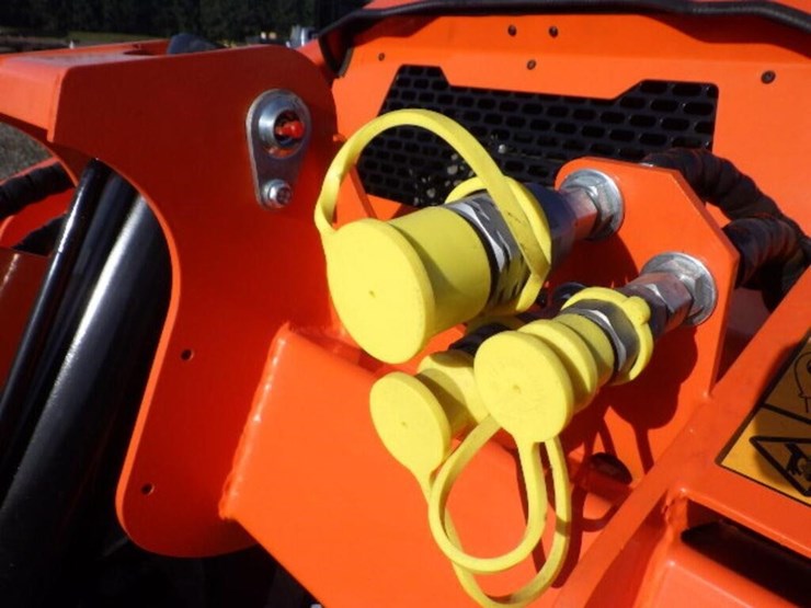 2025-sdlool-v1000-skid-steer-tracked-loader-image-14