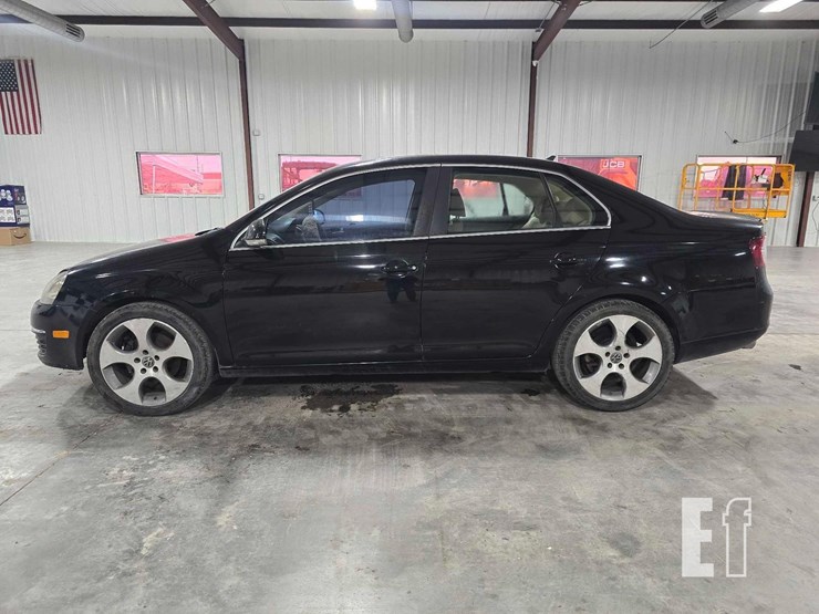 2009-volkswagen-jetta-image-5