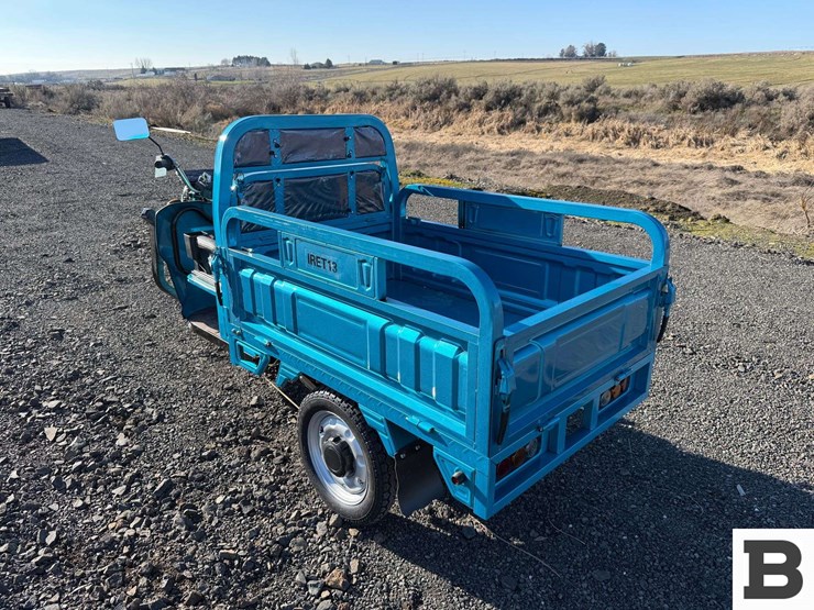 2025-ir-iret13-electric-tricycle-image-3