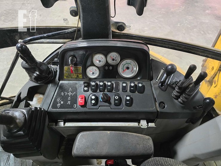 2010-caterpillar-420e-it-image-17